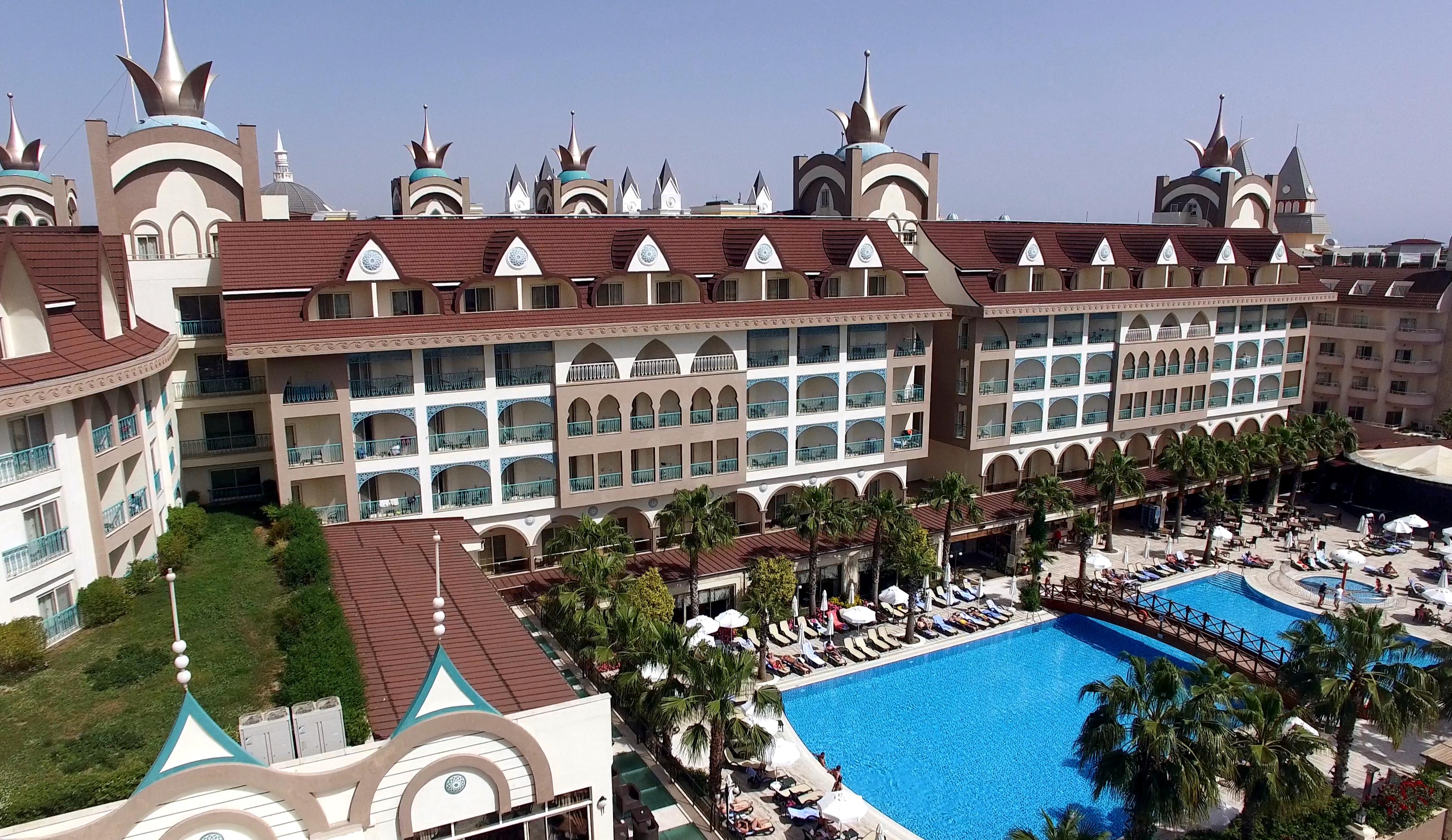 Side Crown Palace Ultra All Inclusive Exterior photo